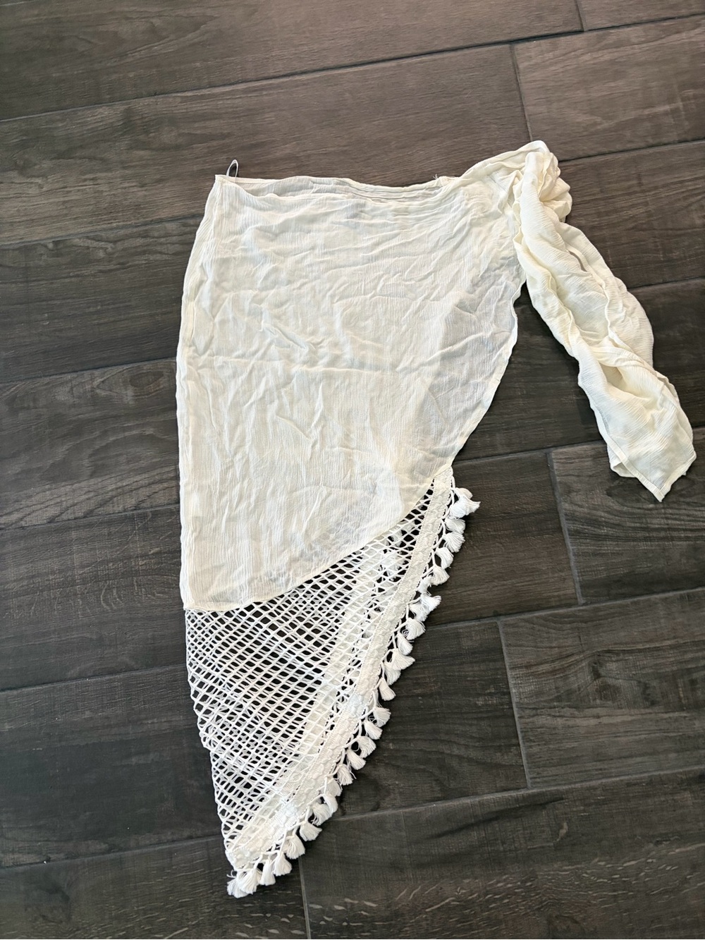 Cream sarong